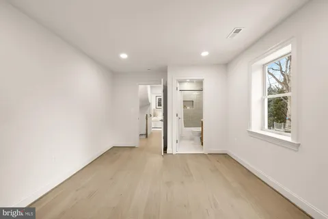 $3,695,000 | 4827 Sedgwick Street Northwest, Washington, DC 20016