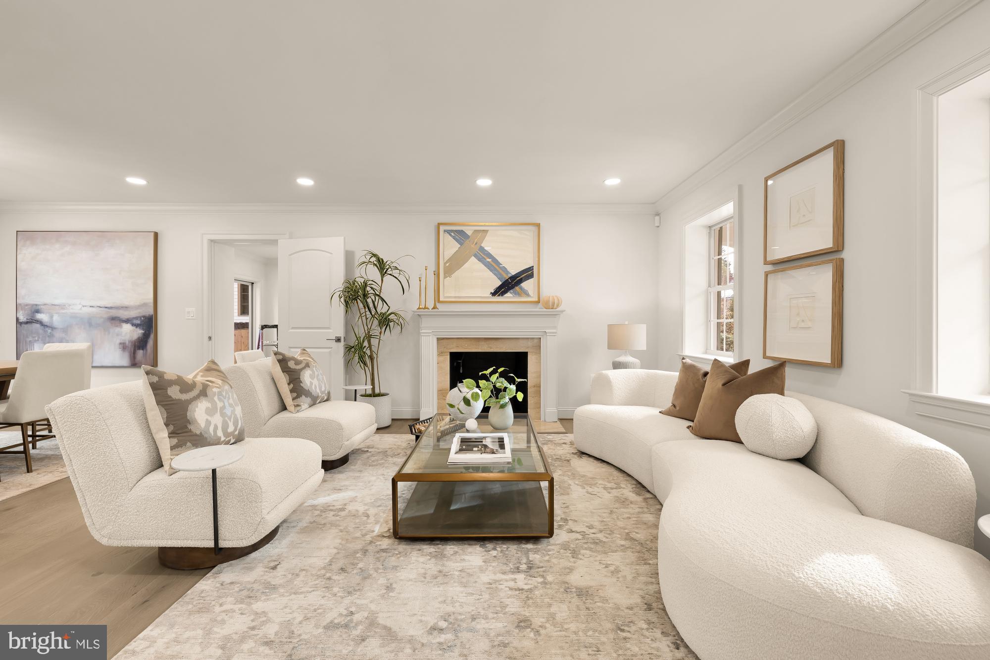 4827 Sedgwick Street Northwest Washington, DC 20016 - Photo 6 of 45