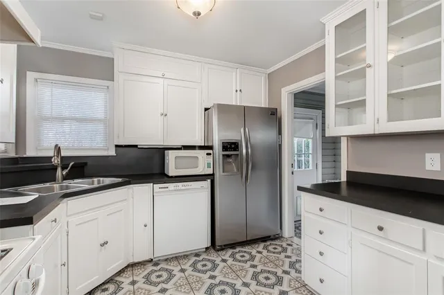 $2,295 | 8642 Daytonia Avenue, Dallas, TX 75218