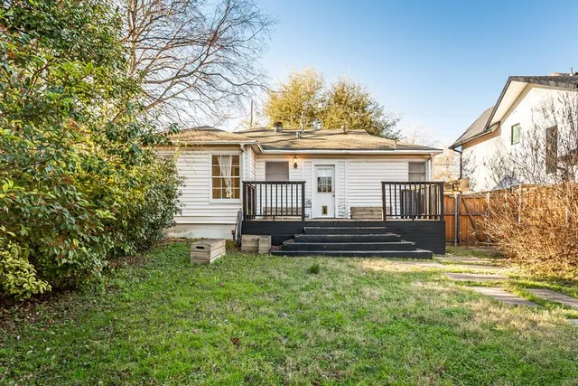 $2,295 | 8642 Daytonia Avenue, Dallas, TX 75218