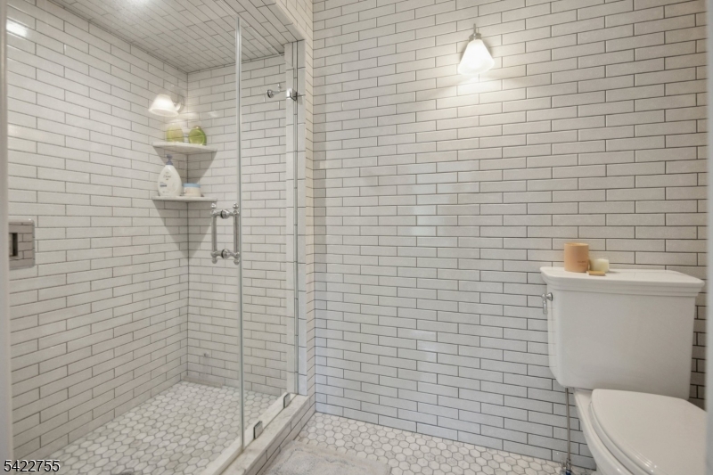 44 Spring Valley Road Morristown, NJ 07960 - Photo 15 of 30