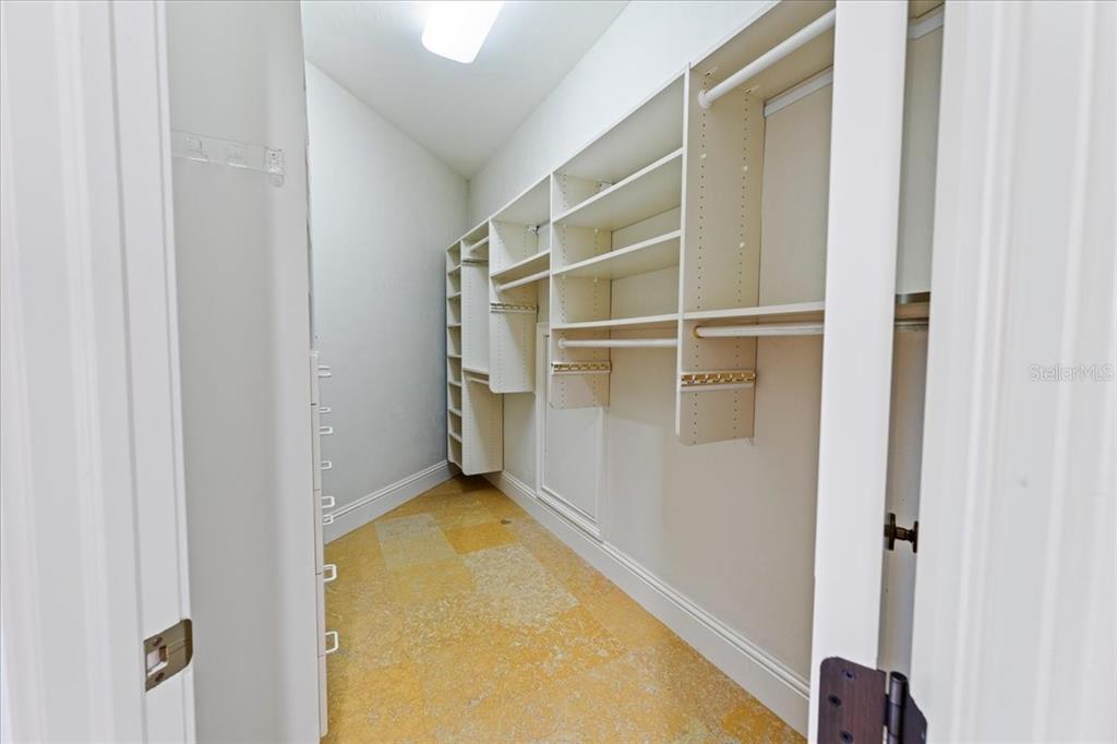 5237 Mahogany Ridge Drive Naples, FL 34119 - Photo 35 of 94
