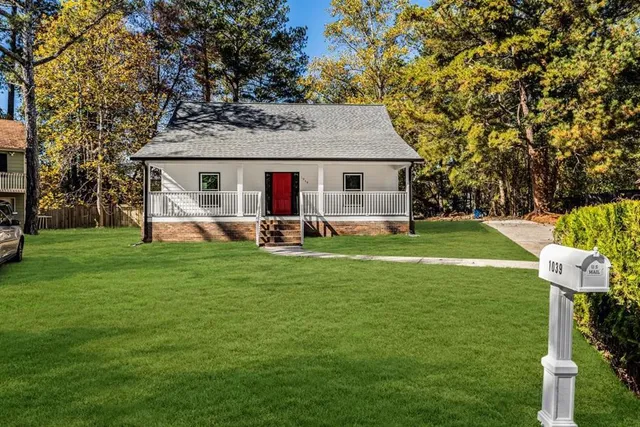 $295,000 | 1039 River Bend Court, Riverdale, GA 30296