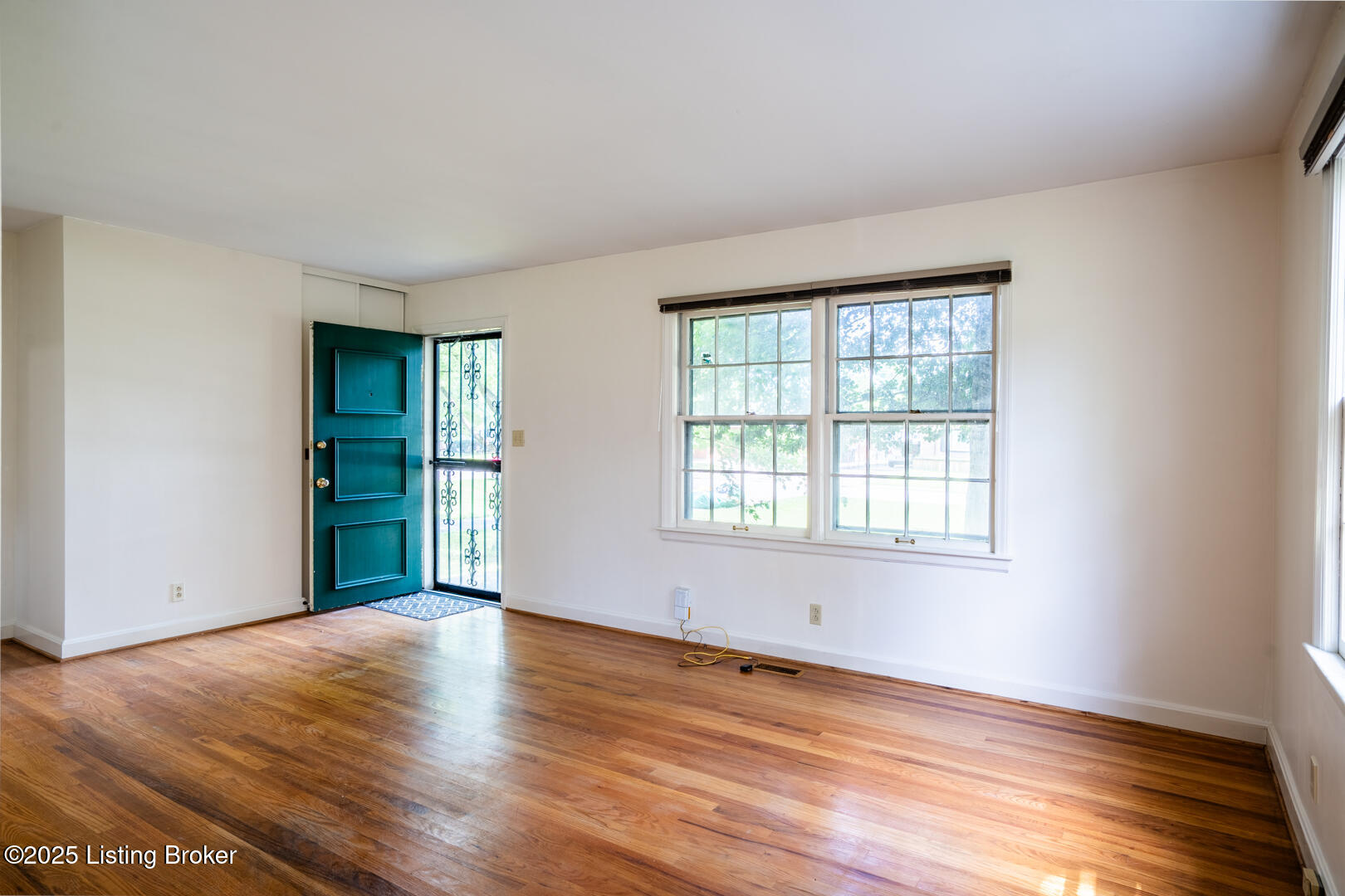3034 Hendon Road Louisville, KY 40220 - Photo 7 of 21 3034-hendon-road-23
