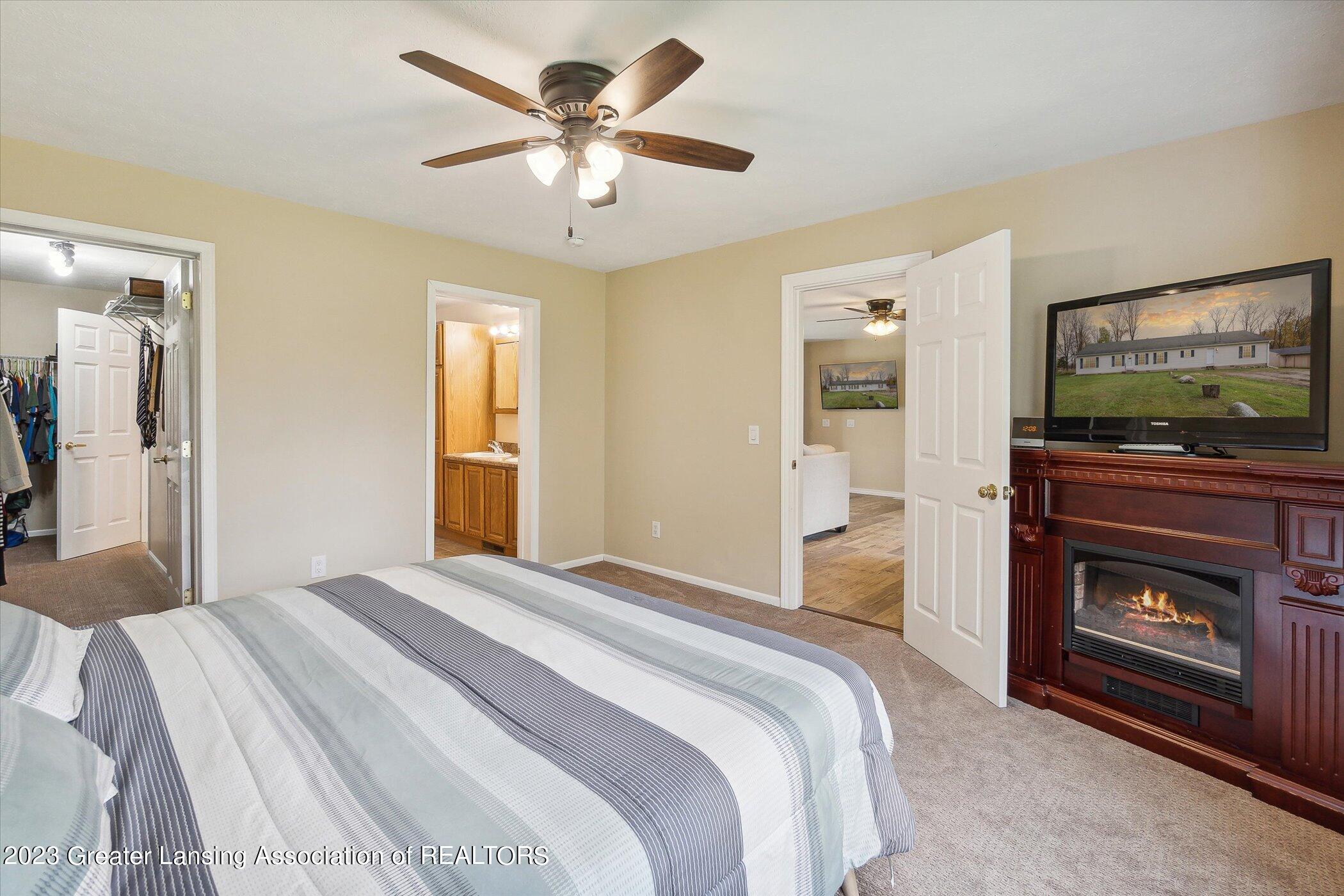 12699 Watson Road Bath, MI 48808 - Photo 17 of 43 17-12699-Watson-Rd-Bath-Twp-MI-48808-Win