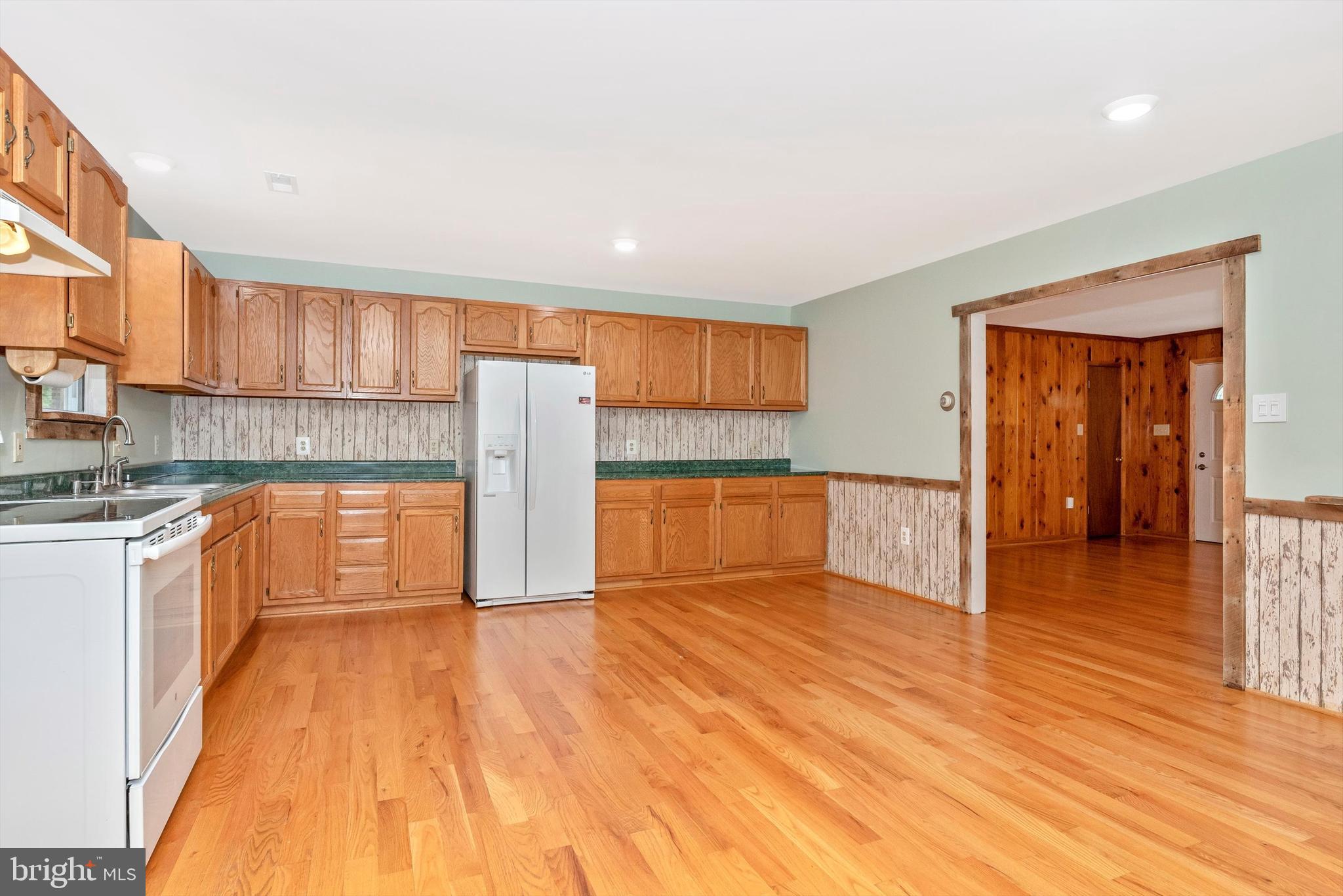 3250 Kaetzel Road Rohrersville, MD 21779 - Photo 8 of 63 Kitchen