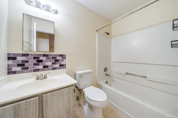 $1,700 | 6863 Cypress Mist Drive, Converse, TX 78109