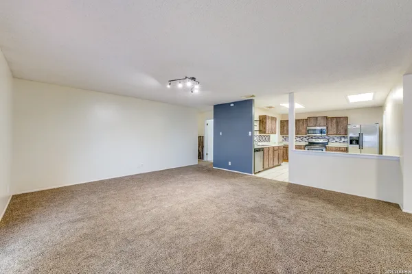 $1,700 | 6863 Cypress Mist Drive, Converse, TX 78109