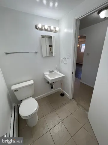 $1,800 | 1331 East Longview Drive, Woodbridge, VA 22191