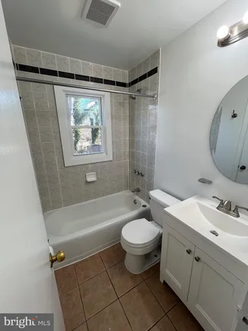 $1,800 | 1331 East Longview Drive, Woodbridge, VA 22191