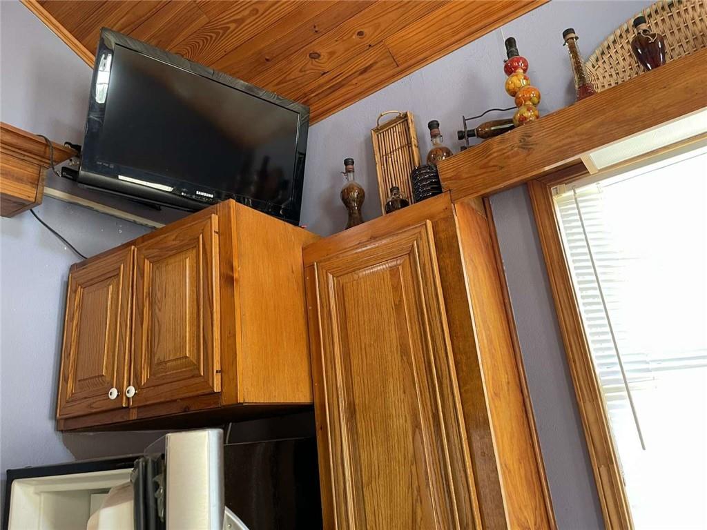 16721 Carthage Bluff Road Springfield, LA 70462 - Photo 13 of 40