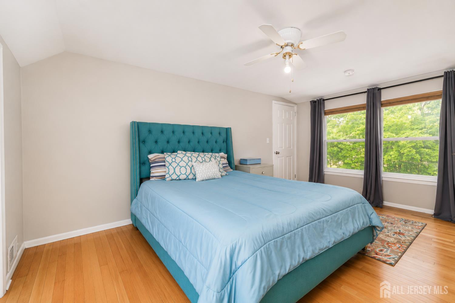 90 Farms Rd Circle East Brunswick, NJ 08816 - Photo 26 of 39