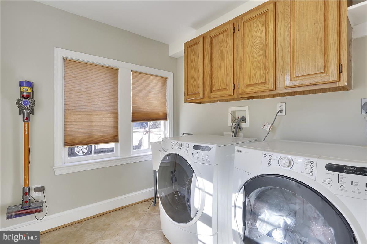 1600 Grace Church Road Silver Spring, MD 20910 - Photo 11 of 29 Main level laundry room