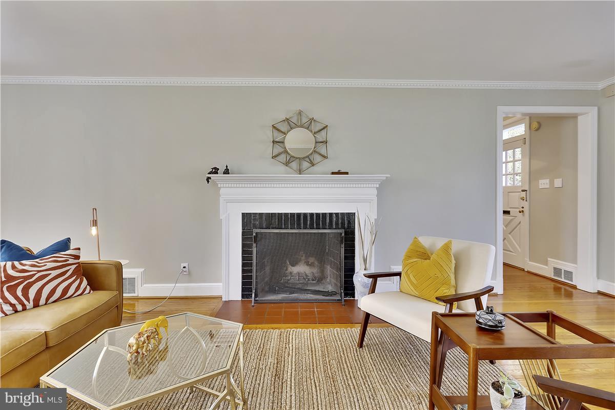 1600 Grace Church Road Silver Spring, MD 20910 - Photo 3 of 29 Large living room with fire place