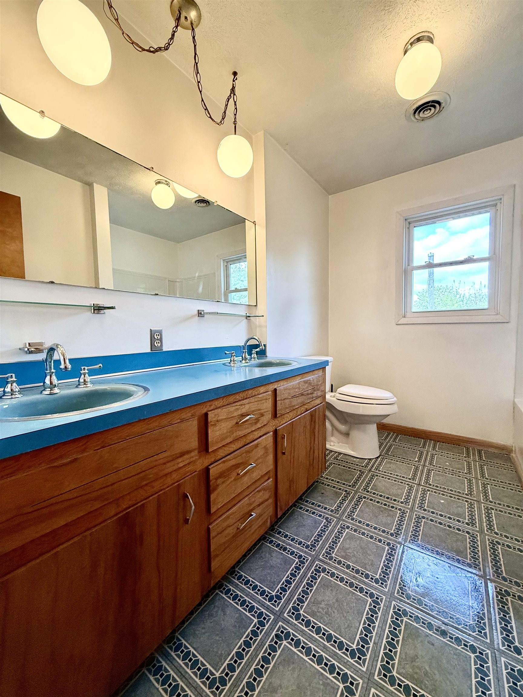369 Monger Hill Road Elkton, VA 22827 - Photo 18 of 48