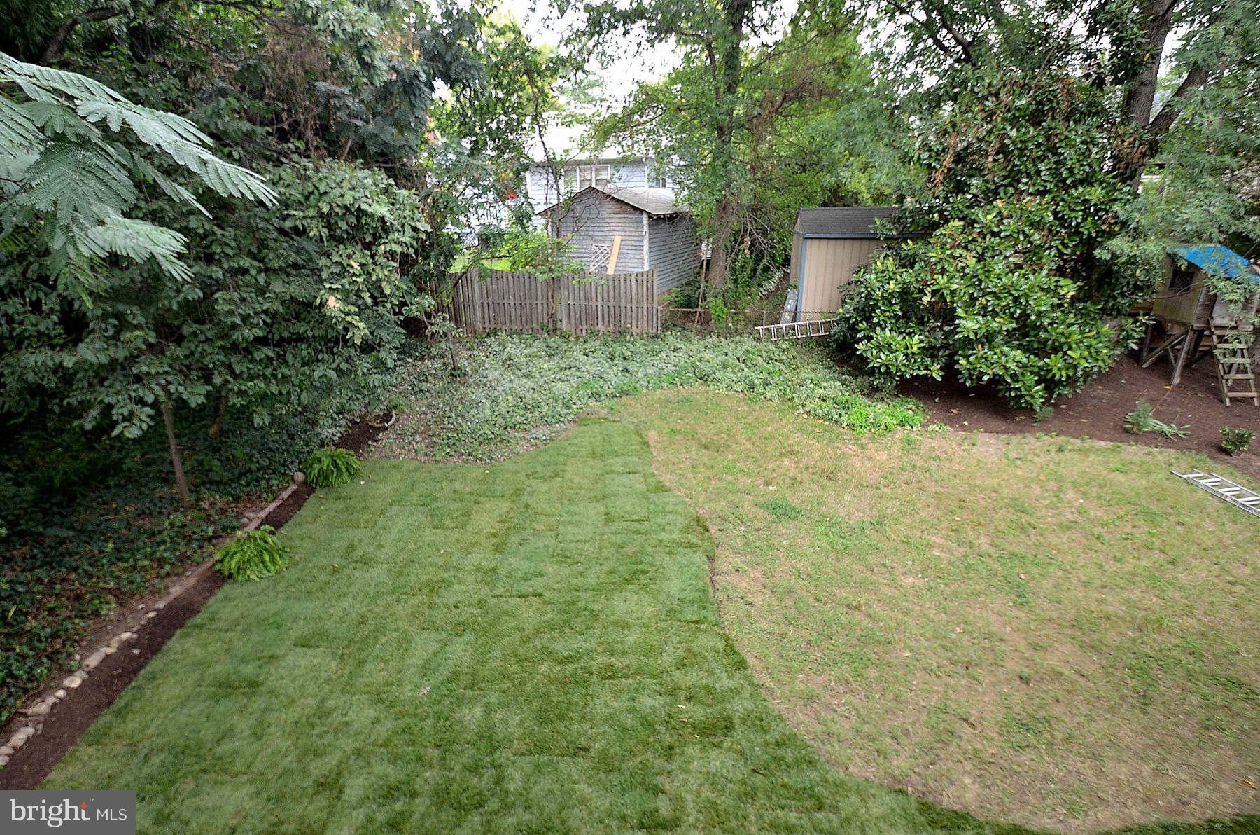 2423 Ridge Rd Drive Alexandria, VA 22302 - Photo 16 of 19 a view of a back yard