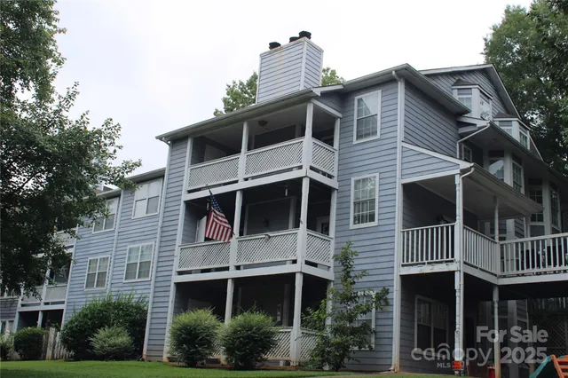 $175,500 | 6039 Treetop Court, Charlotte, NC 28212