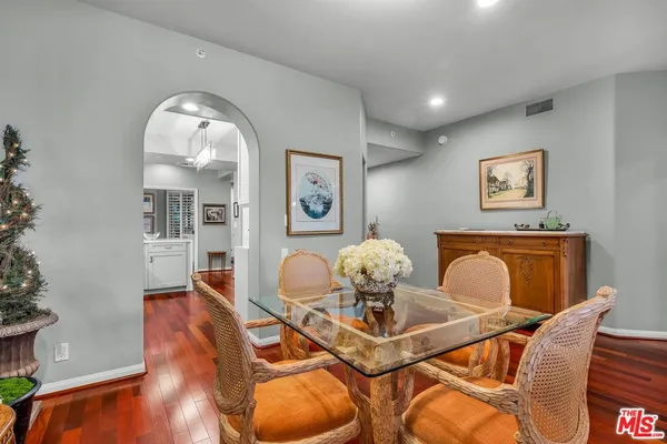 $7,350 | 11740 Sunset Boulevard, Unit 22, Los Angeles, CA 90049