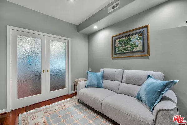 $7,350 | 11740 Sunset Boulevard, Unit 22, Los Angeles, CA 90049