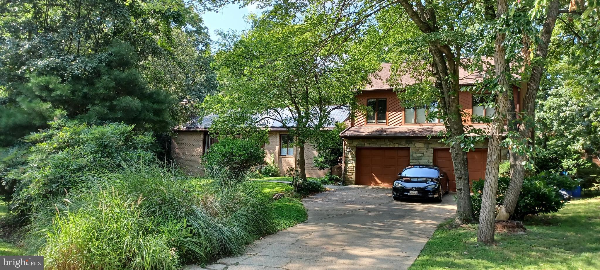 416 Marshall Manor Drive Silver Spring, MD 20905 - Photo 2 of 17