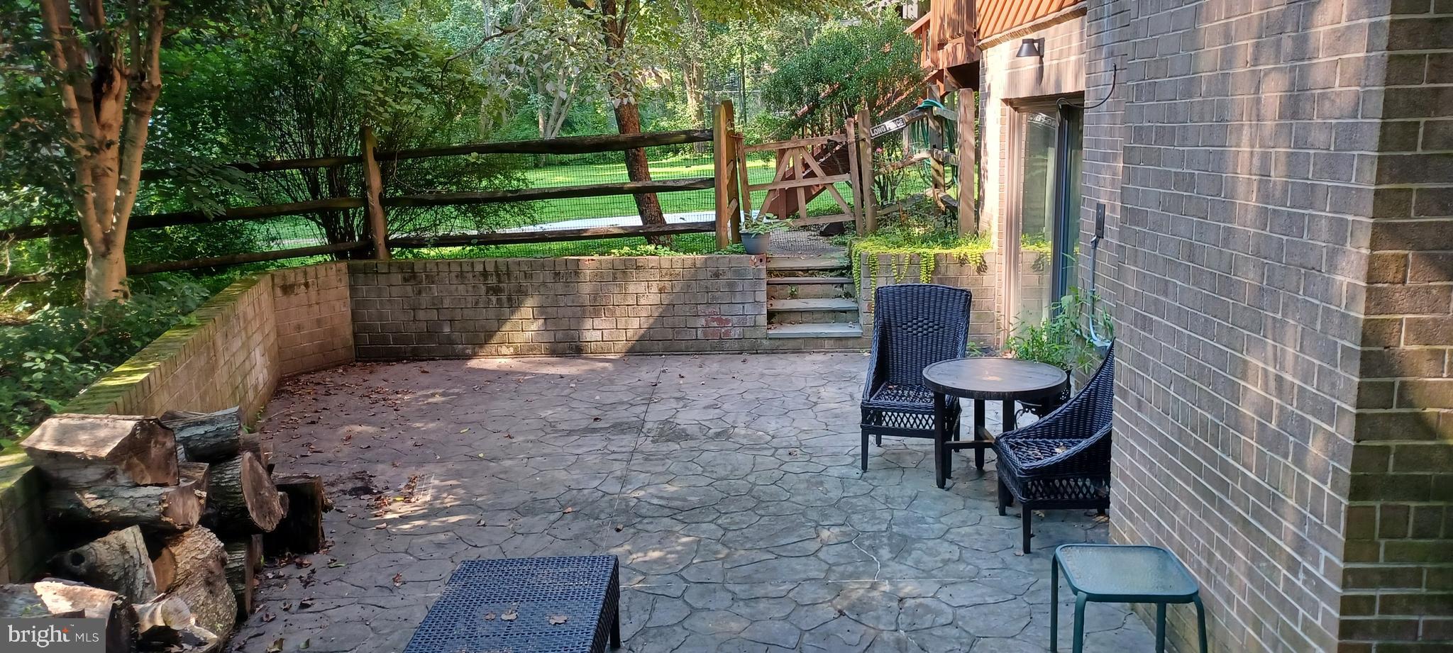 416 Marshall Manor Drive Silver Spring, MD 20905 - Photo 3 of 17