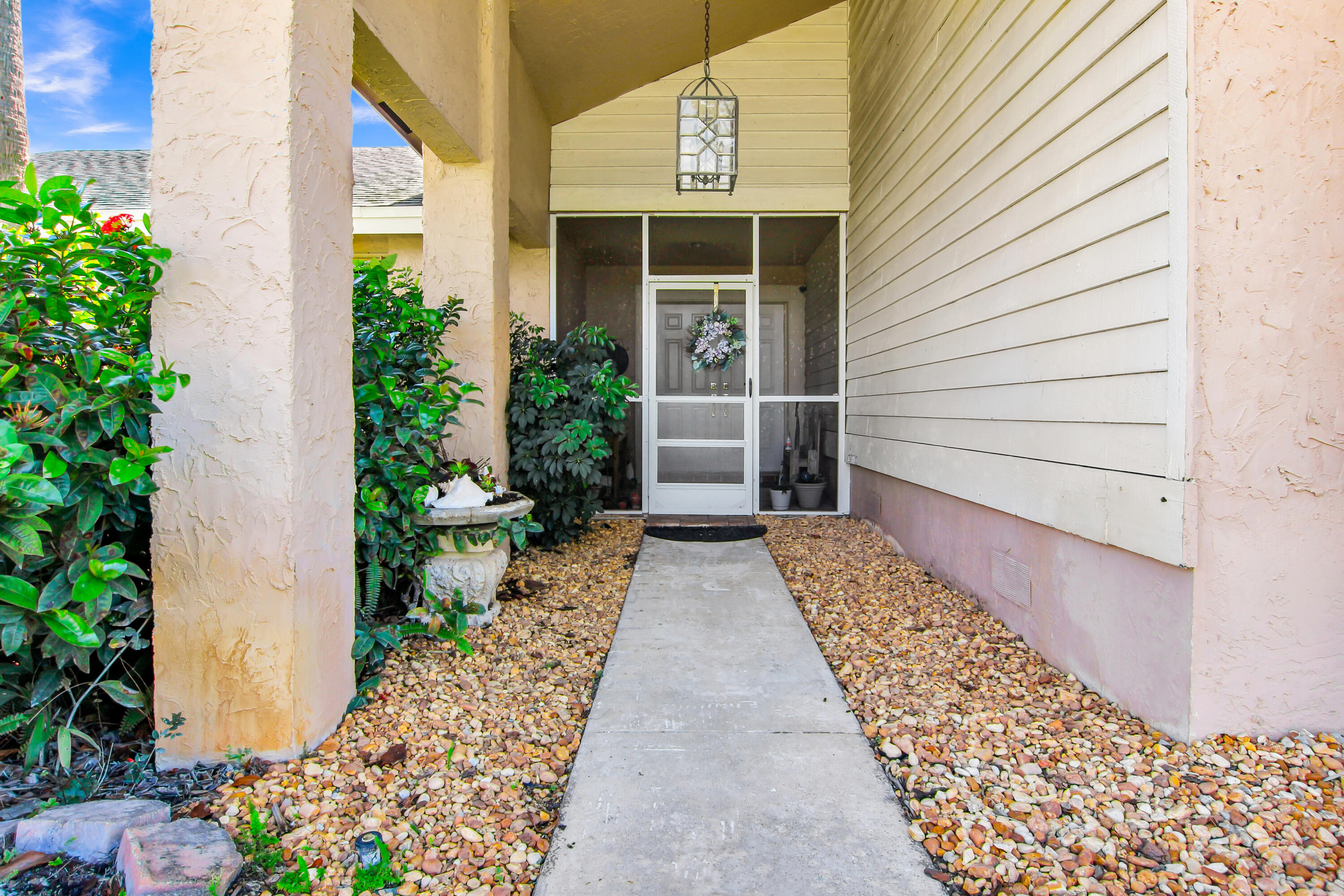 18375 104th Terrace South Boca Raton, FL 33498 - Photo 3 of 25 3_MG_2745