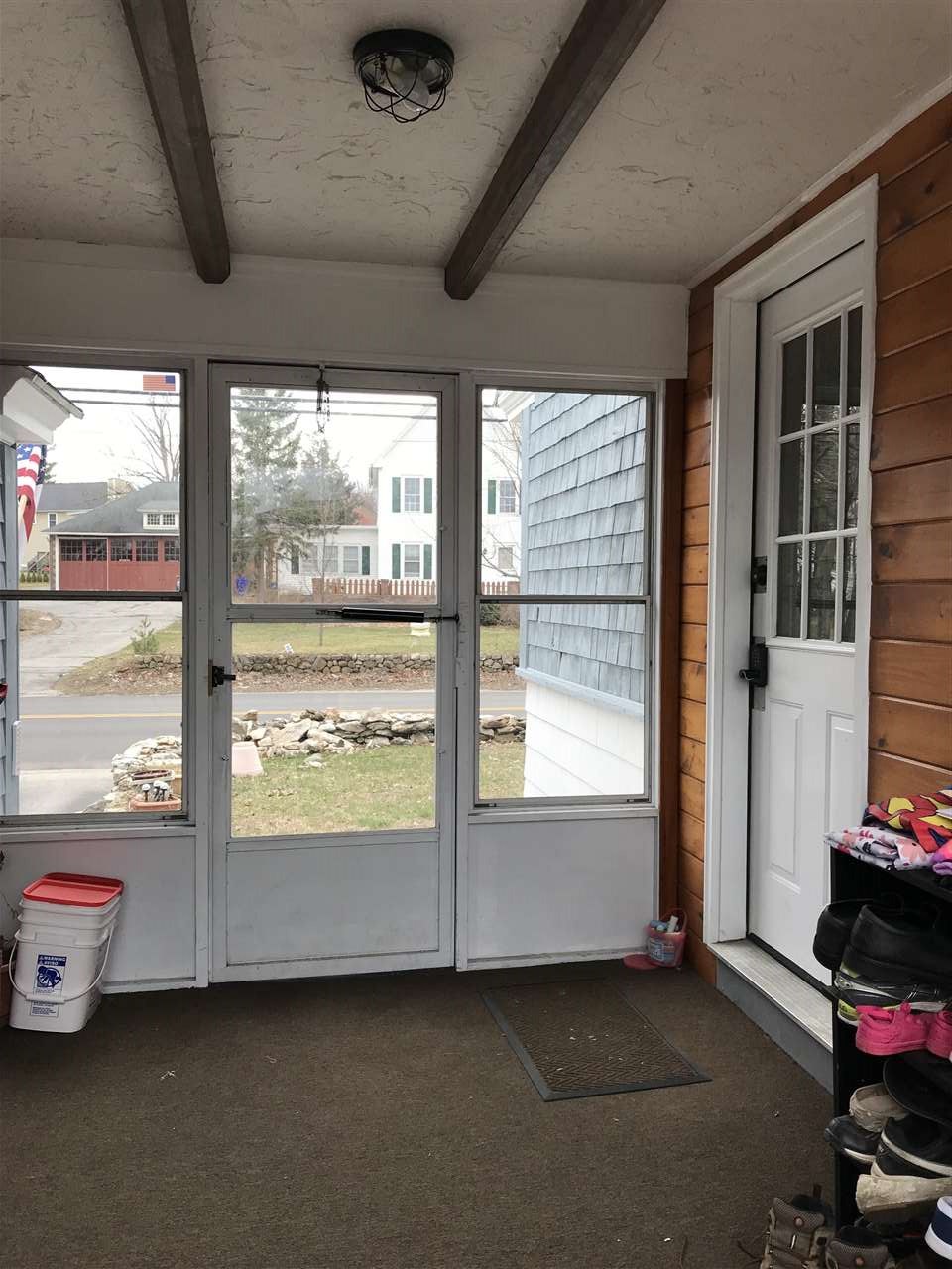 507 Mast Road Manchester, NH 03102 - Photo 2 of 29