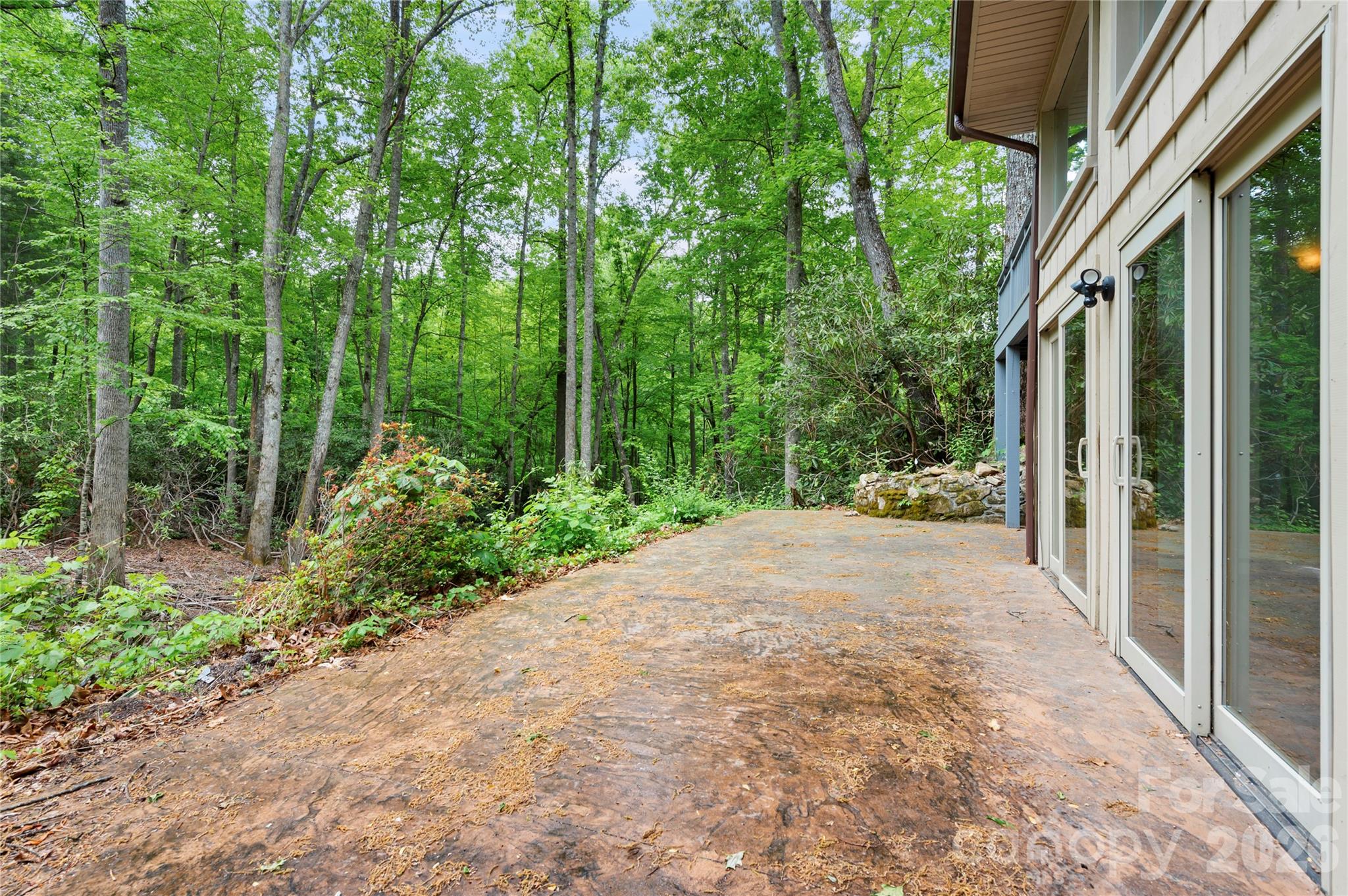 1483 Old Fort Road Fairview, NC 28730 - Photo 24 of 29 Gallery Image 24