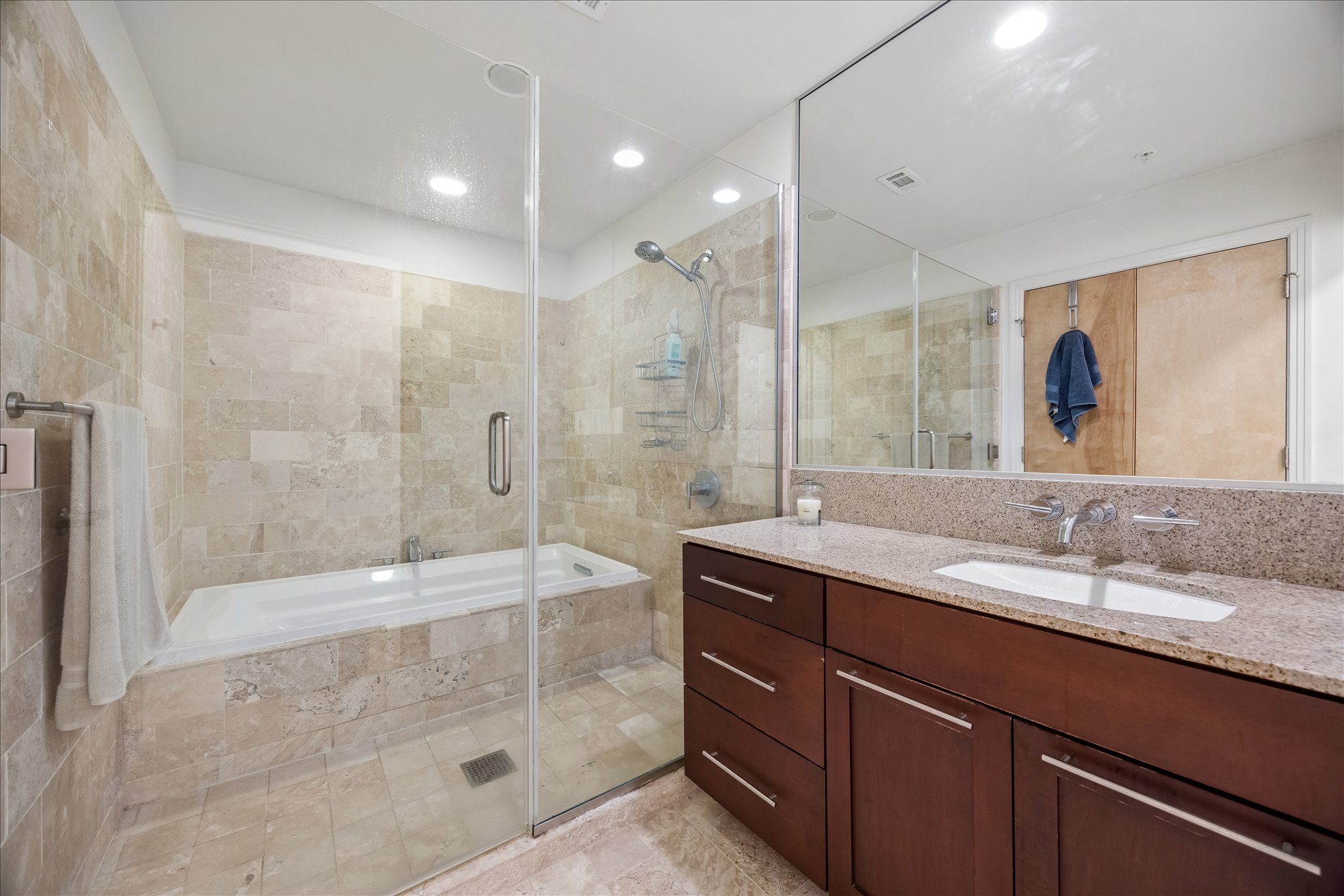 1600 Barton Springs Road, Unit 5107 Austin, TX 78704 - Photo 8 of 15