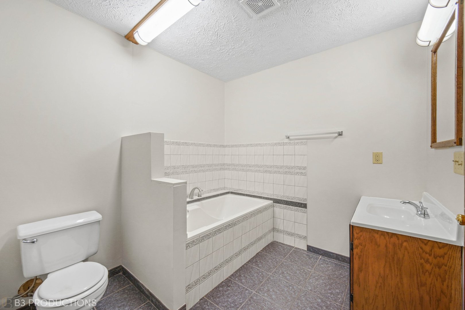 21011 West County Road Wilmington, IL 60481 - Photo 25 of 34 Gallery Image 25