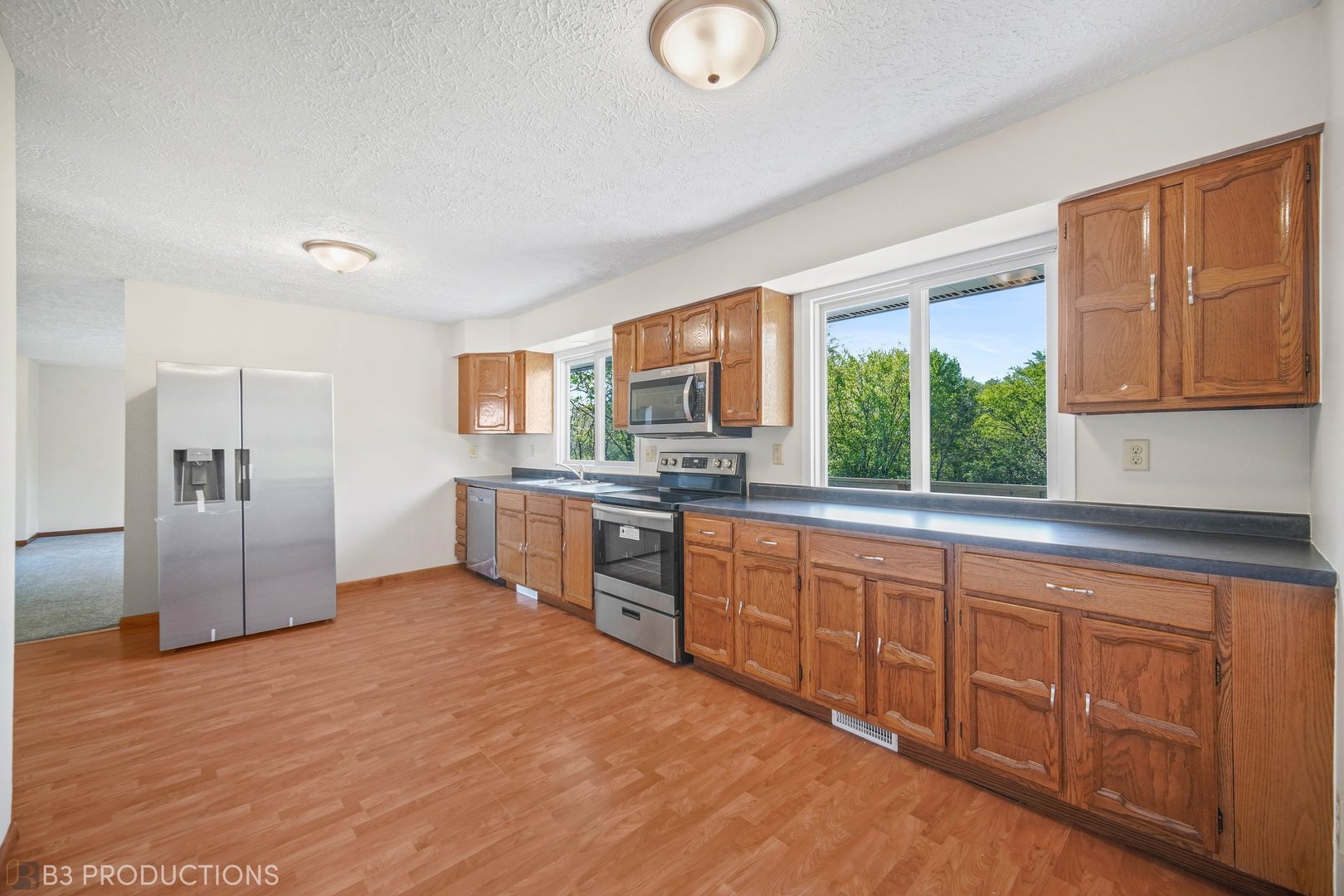 21011 West County Road Wilmington, IL 60481 - Photo 5 of 34 Gallery Image 5