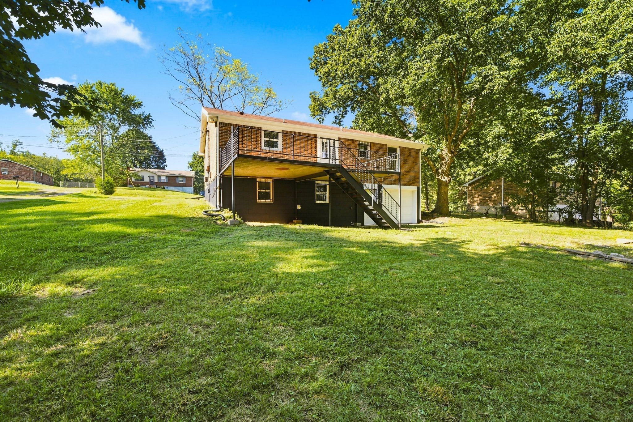 806 Kingsbury Road Clarksville, TN 37040 - Photo 26 of 27 Gallery Image 26