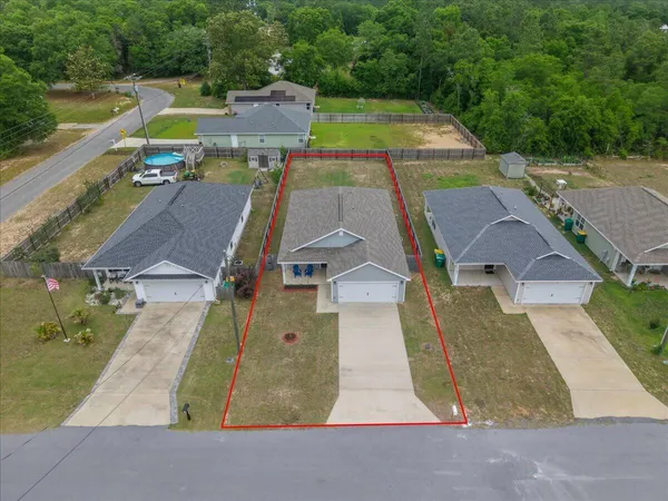$1,900 | 3186 Maple Street, Crestview, FL 32539