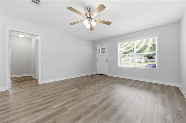 $1,900 | 3186 Maple Street, Crestview, FL 32539