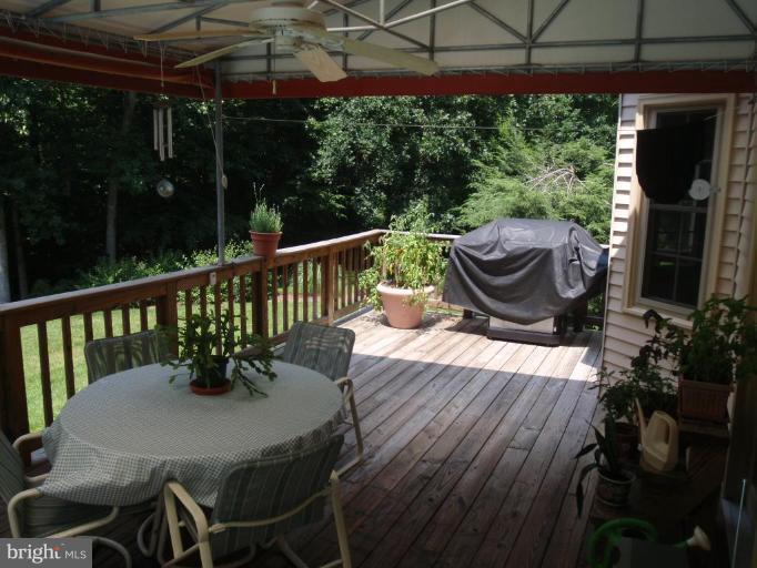8230 Honeysuckle Road Manassas, VA 20112 - Photo 10 of 15 Covered Deck