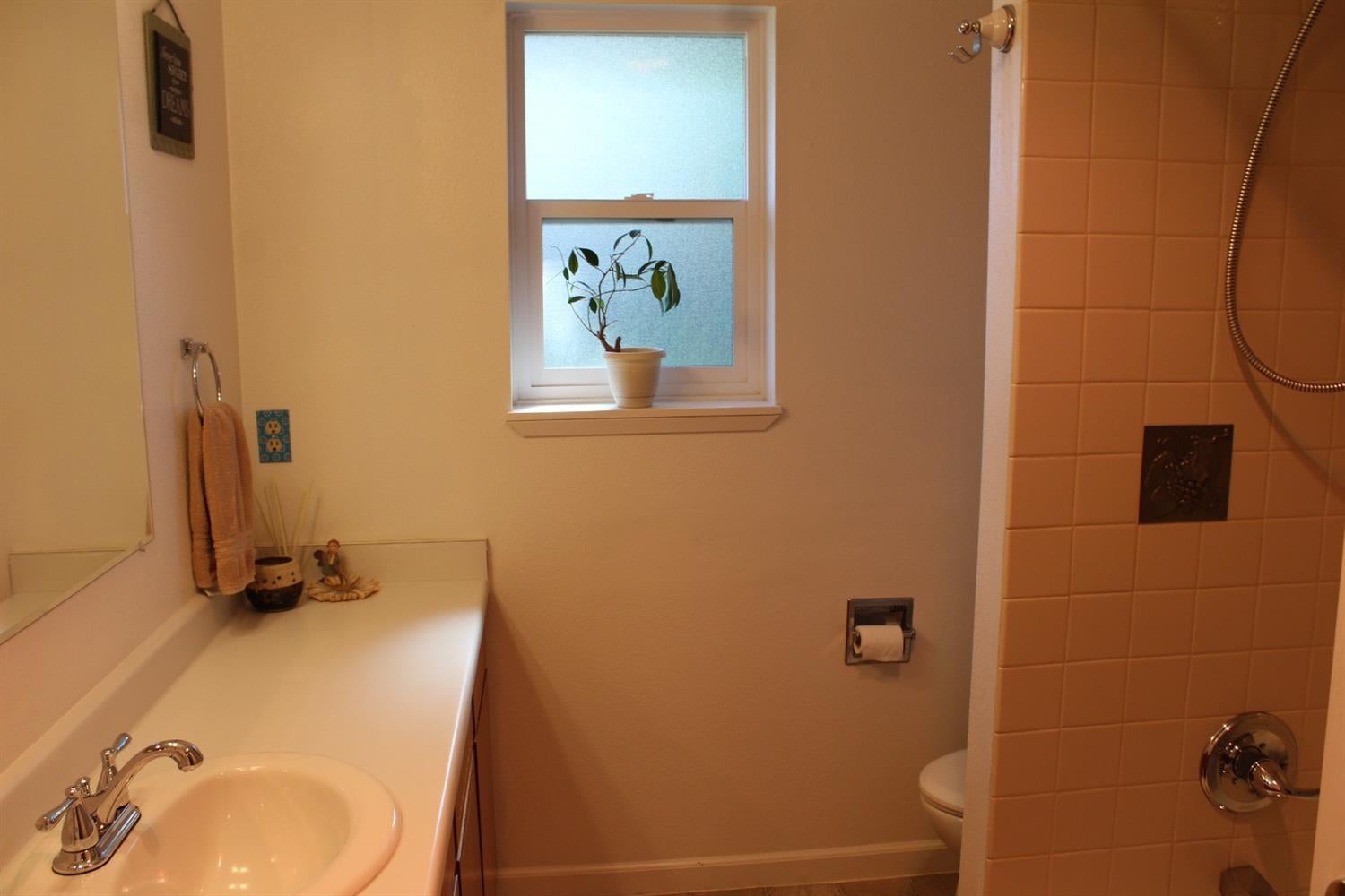 2254 Springbrook Road Medford, OR 97504 - Photo 13 of 24 Additional Photo