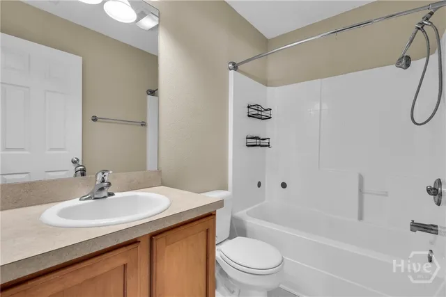 $1,850 | 975 Canyon Oak Loop, Richmond Hill, GA 31324