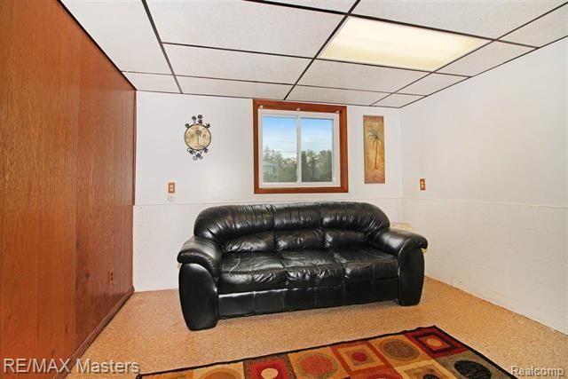 30120 King Road Romulus, MI 48174 - Photo 12 of 29
