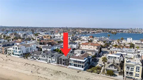 $2,600,000 | 6421 East Seaside Walk, Long Beach, CA 90803