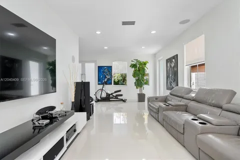 $1,230,000 | 2517 Southwest 148th Court, Miami, FL 33185
