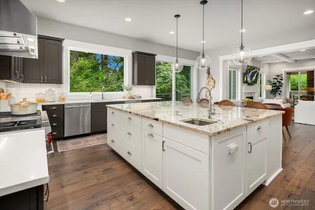 $4,398,000 | 1646 106th Avenue Southeast, Bellevue, WA 98004