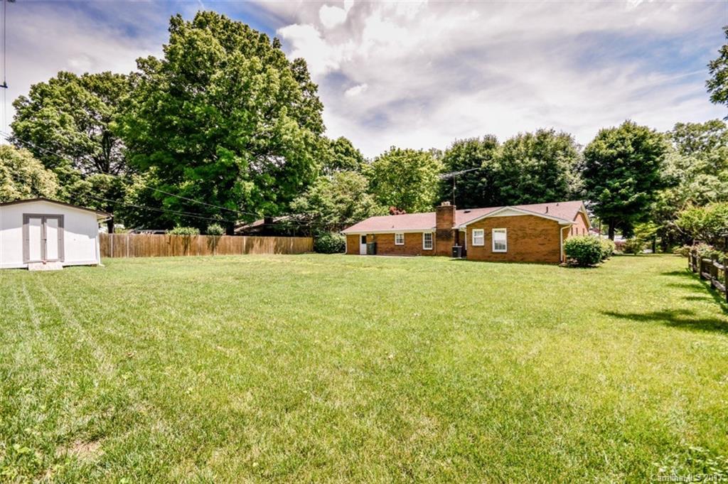 451 Fieldstone Road, Unit 4 Mooresville, NC 28115 - Photo 6 of 24