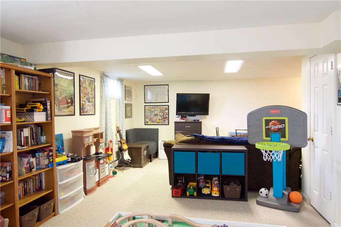 43 Springbrook Road, Unit A Westerly, RI 02891 - Photo 11 of 19