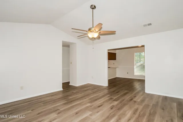 $1,585 | 3505 Dorchester Drive, Horn Lake, MS 38637