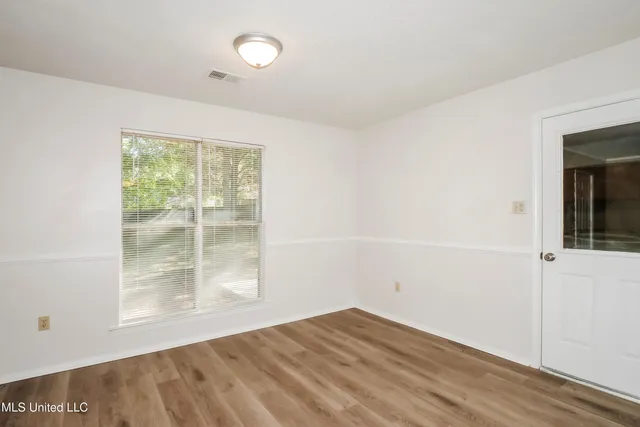 $1,585 | 3505 Dorchester Drive, Horn Lake, MS 38637