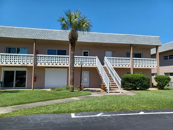$2,000 | 3150 North Atlantic Avenue, Unit 61000, Cocoa Beach, FL 32931