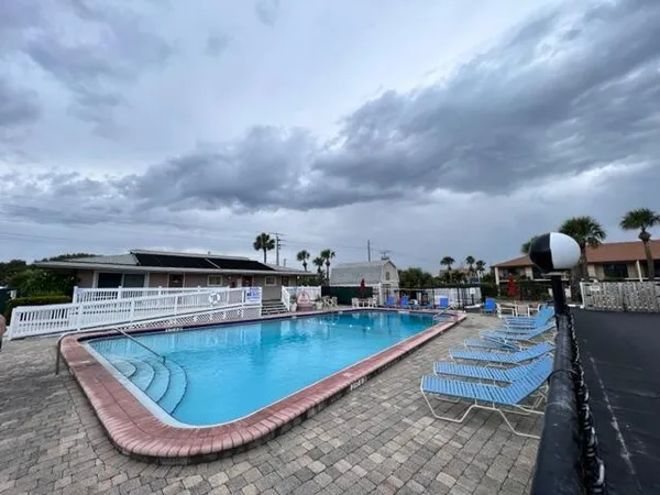 $2,000 | 3150 North Atlantic Avenue, Unit 61000, Cocoa Beach, FL 32931