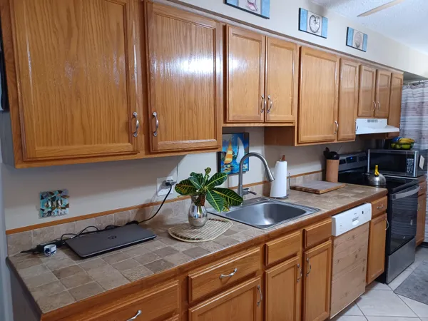 $2,000 | 3150 North Atlantic Avenue, Unit 61000, Cocoa Beach, FL 32931