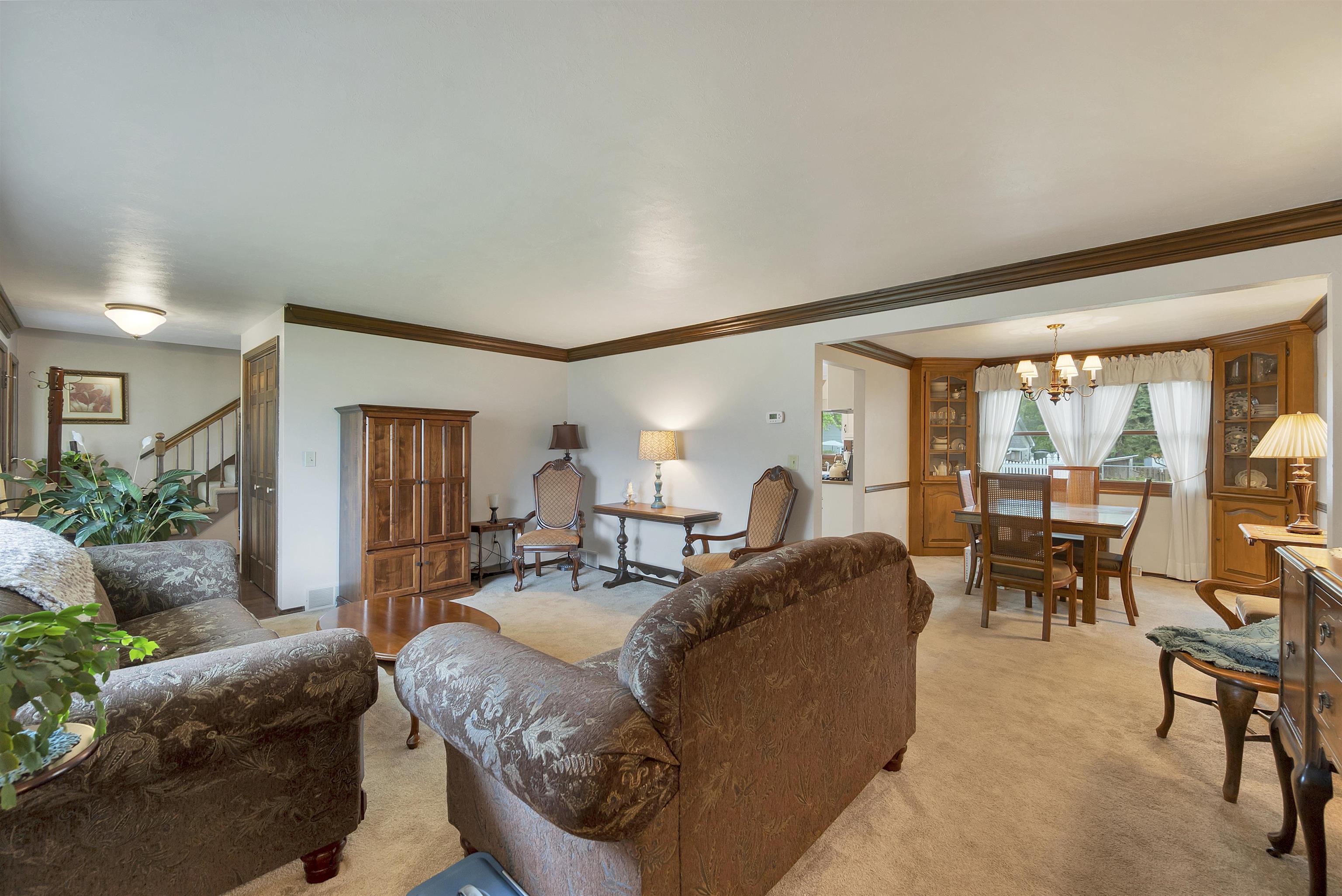 413 South Good Hope Road De Pere, WI 54115 - Photo 15 of 61