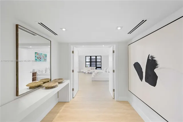 $5,400,000 | 5500 Collins Avenue, Unit 901 & 902, Miami Beach, FL 33140